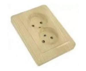 РС16-254-78 Розетка 2-м  С/У защ.шт.сосна Вессен59 (73294)